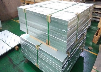 직류 전기로 자극된 알루미늄 쉬트가 도금처리한 3003 3103은 화학 장치 0.5 1.5 할 수있